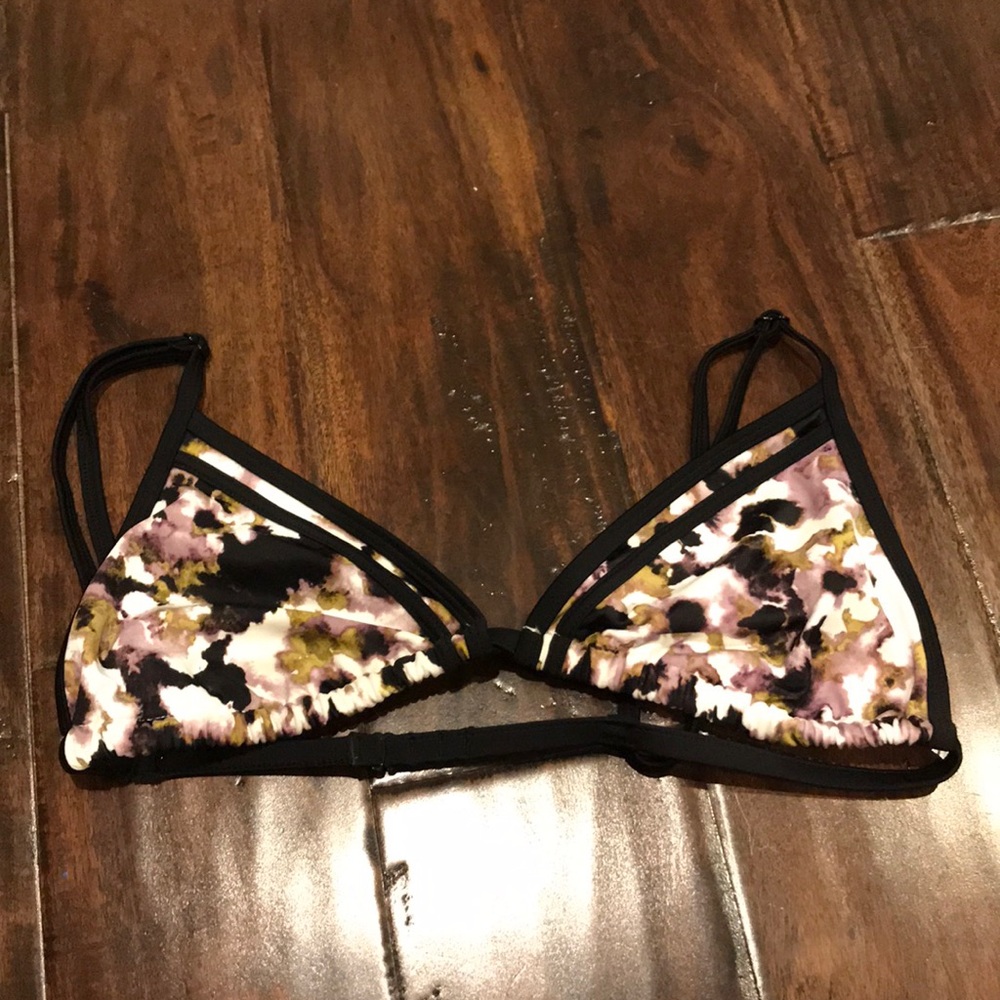 RVCA bikini top